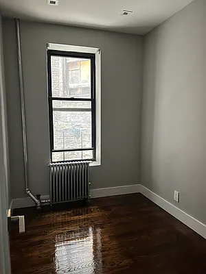 Rented by Premier One Realty LLC | media 10