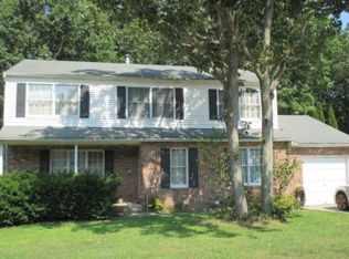 33 Winfield Rd, Sicklerville, NJ 08081