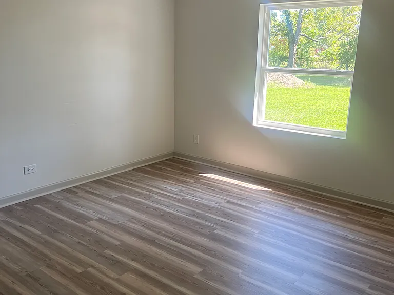 2558 Cecilia Sr High School Hwy — Photo 8