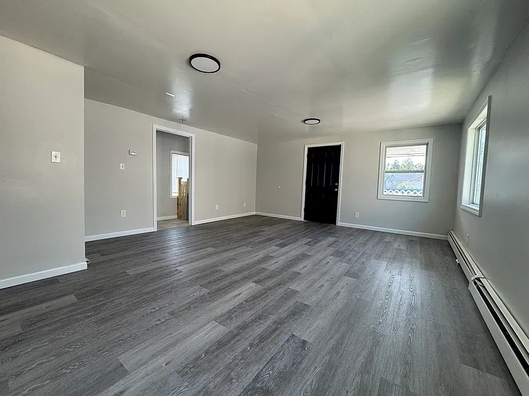 124 Central Ave #3C — Photo 1