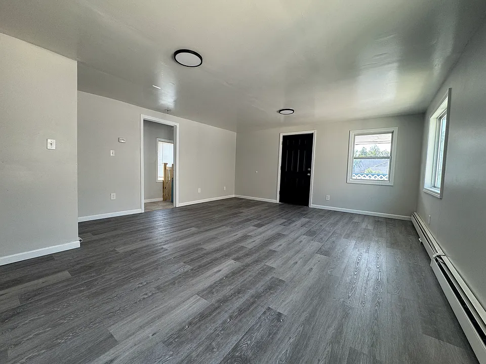 124 Central Ave #3C