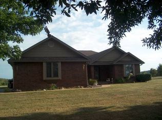 2074 E 546th Rd, Pleasant Hope, MO 65725