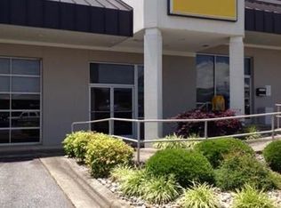 1154 Lenoir Rhyne Blvd SE, Hickory, NC 28602