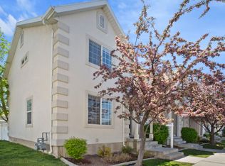2253 W Davenshire Ln, Salt Lake City, UT 84129