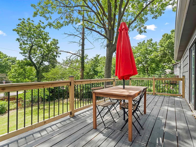 10136 Reeds Dr — Photo 21