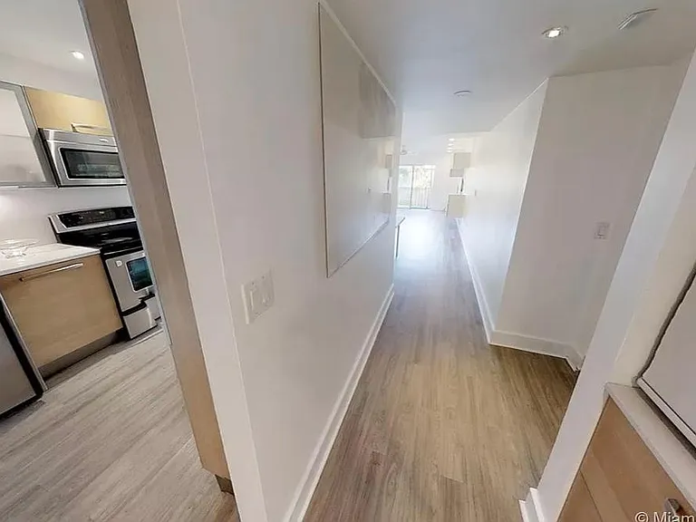 855 Euclid Ave #208 — Photo 11