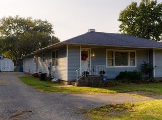 812 Meridian Rd, Valparaiso, IN 46385