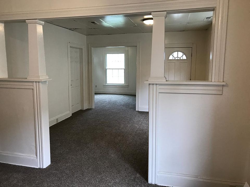 Dining room, family room and bonus room