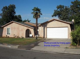 3135 Fairfax Ave, Clovis, CA 93612