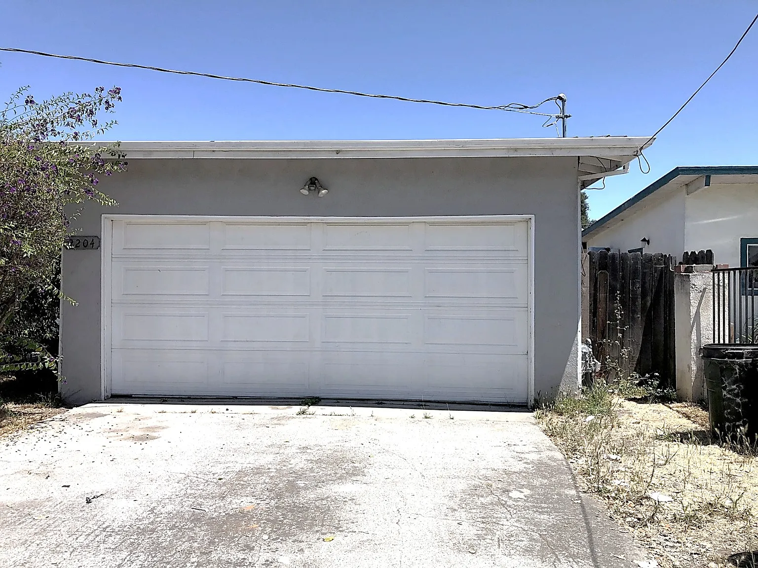 3 bed, 1355 sqft, $4,500 — Photo 2