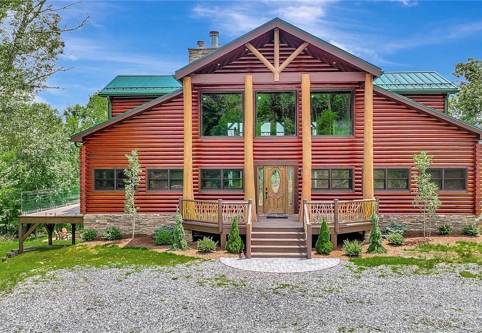 1st image of 1501 Beech Mountain Parkway
