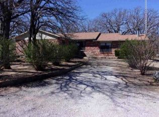 1709 Us Highway 380 E, Graham, TX 76450