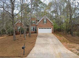 189 Ashbrook Dr, Athens, GA 30605