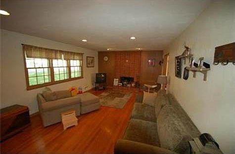 4th image of 4809 Neosho Ln