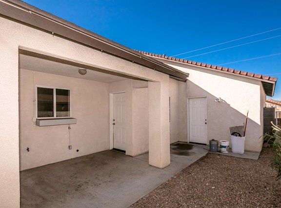 2nd image of 3556 N Burbank St