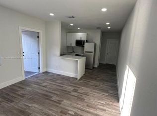 3047 SW 21st St #3047, Miami, FL 33145