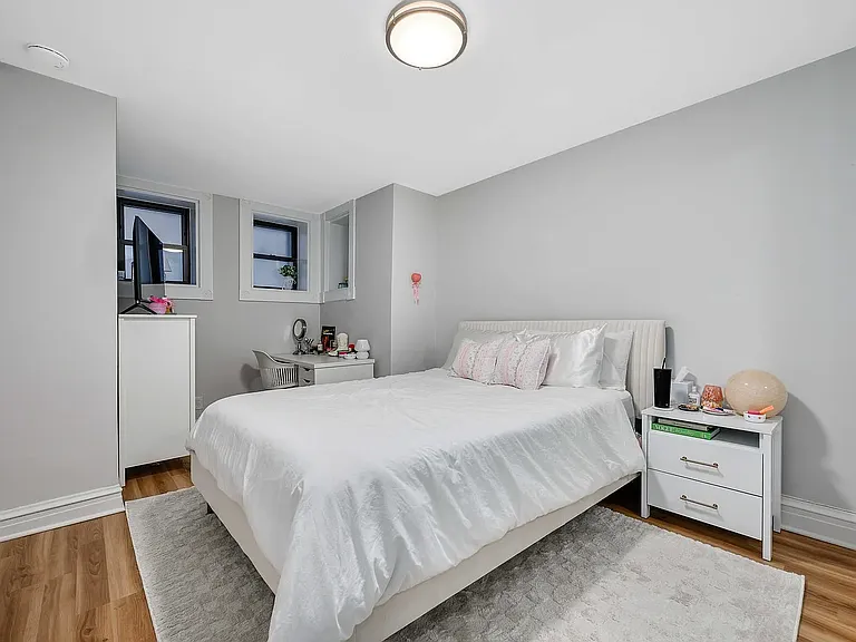 15 E Goethe St #1 — Photo 11