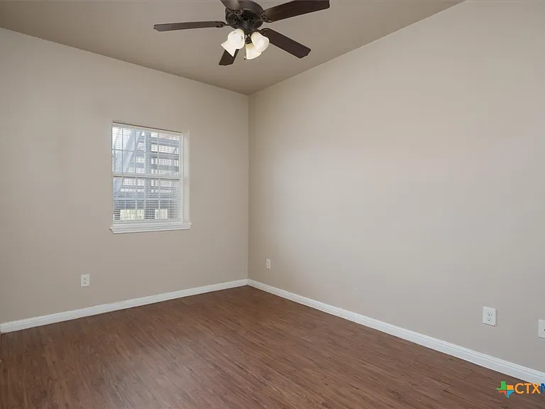 165 S Guadalupe St #214 — Photo 7