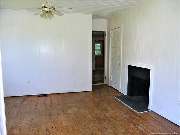 5th image of 54 Crescent St