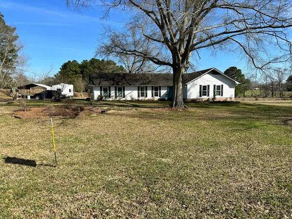 358 Lake Como Rd, Laurel, MS 39443