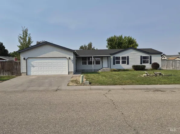 1470 Windmere Dr, Mountain Home, ID 83647