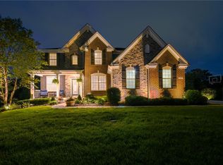 7347 Glenview Farm Dr, West Chester, OH 45069