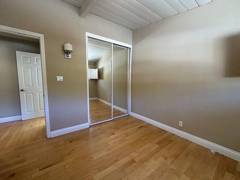 2350 Rosewood Dr — Photo 15
