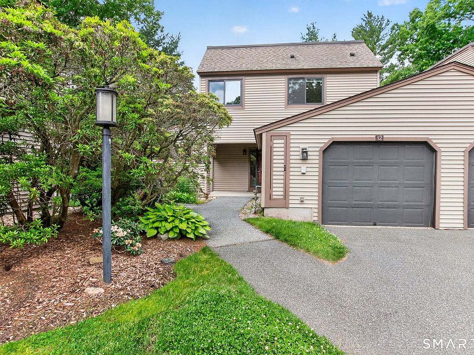 1st image of 12 Sycamore Lane #12