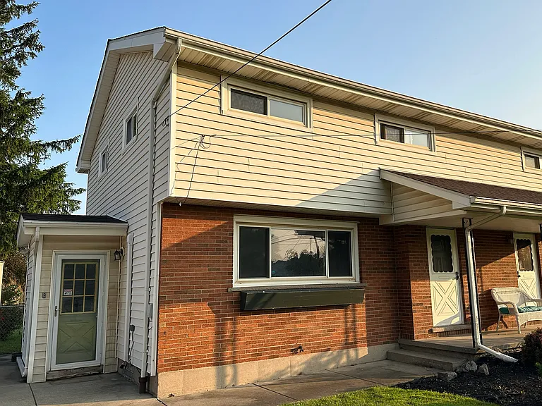 6715 Ralph Ct — Photo 1