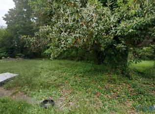 120 Pine St, Petersburg, VA 23803