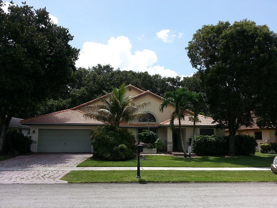 1st image of 1730 E Oak Knoll Cir