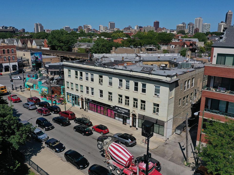 1st image of 2537 N Sheffield Ave #208