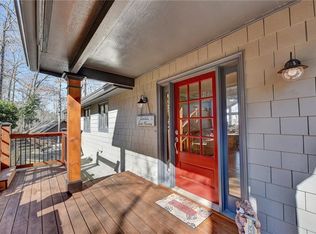 3156 Lake Ranch Cir, Gainesville, GA 30506