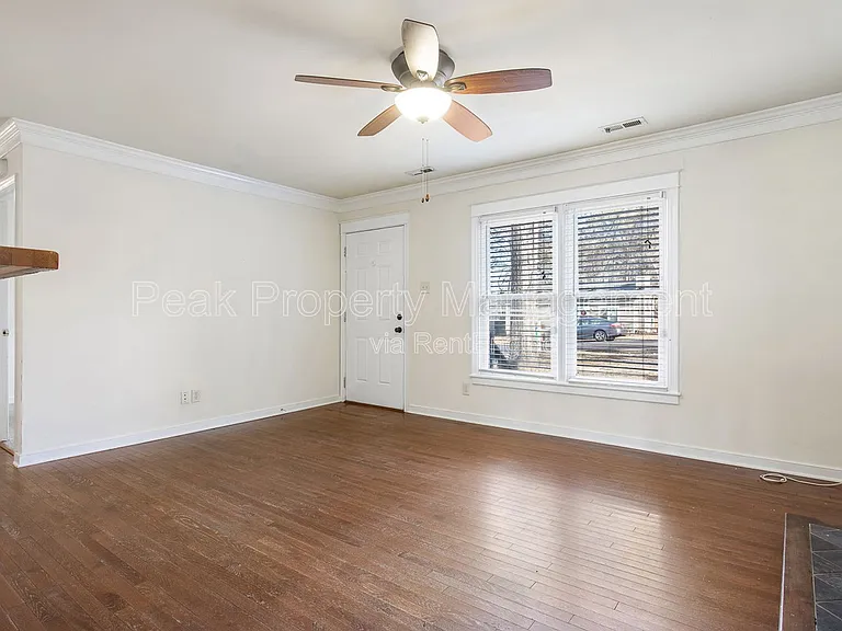 2718 Grantwood Ct — Photo 4