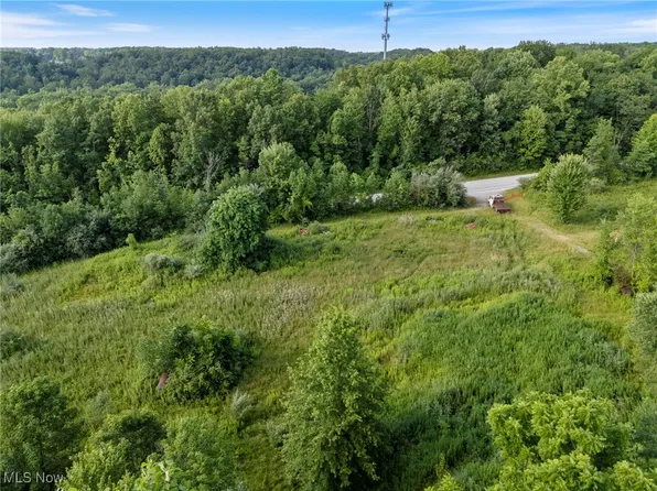 480 W Twinsburg Rd, Northfield, OH 44067