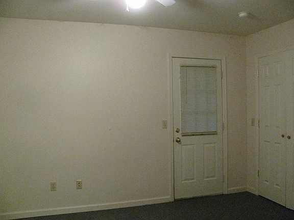 4th image of 1738 Brooklyn Dr APT A