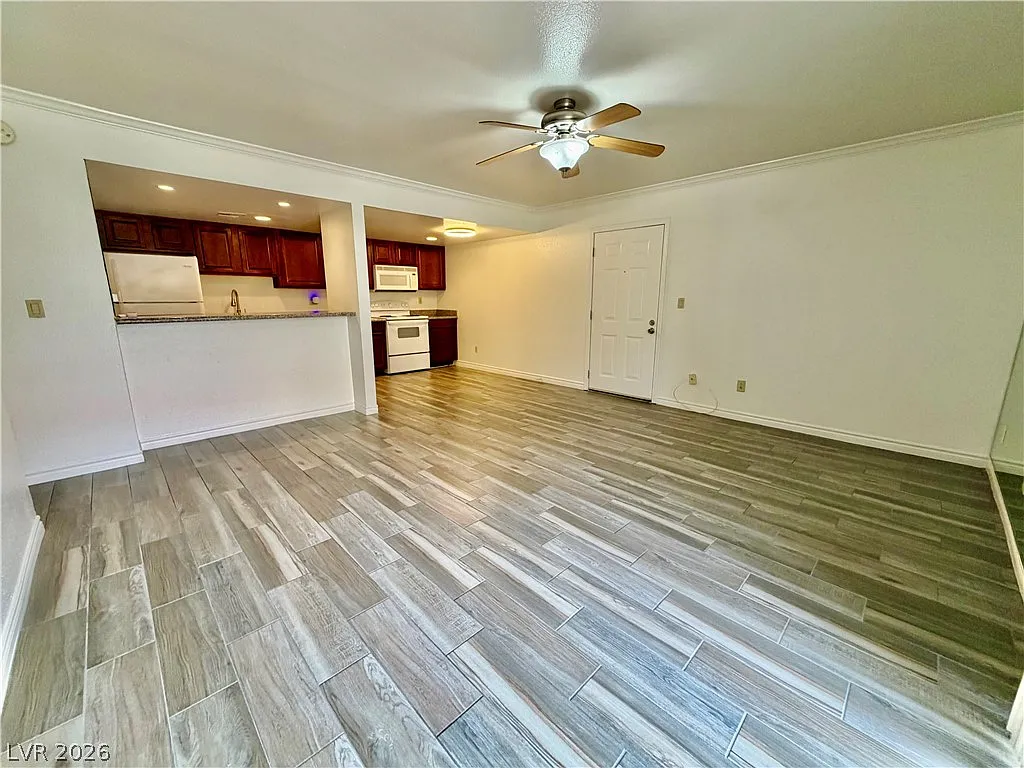 2 bed, 1.0 bath, 816 sqft, $1,250 — Photo 4