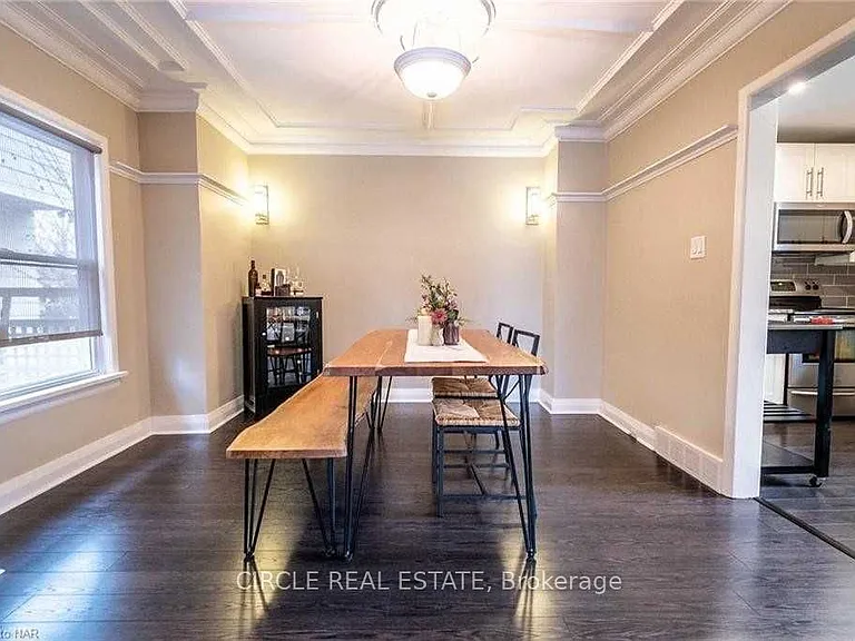 4 Chelsea St — Photo 5