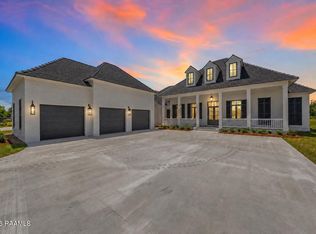 626 Greyford Dr, Lafayette, LA 70503
