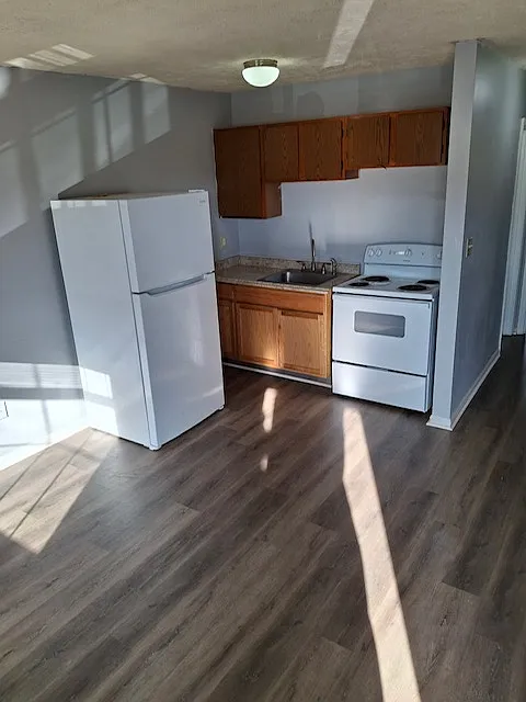 1 bed, 785 sqft, $1,085 — Photo 2