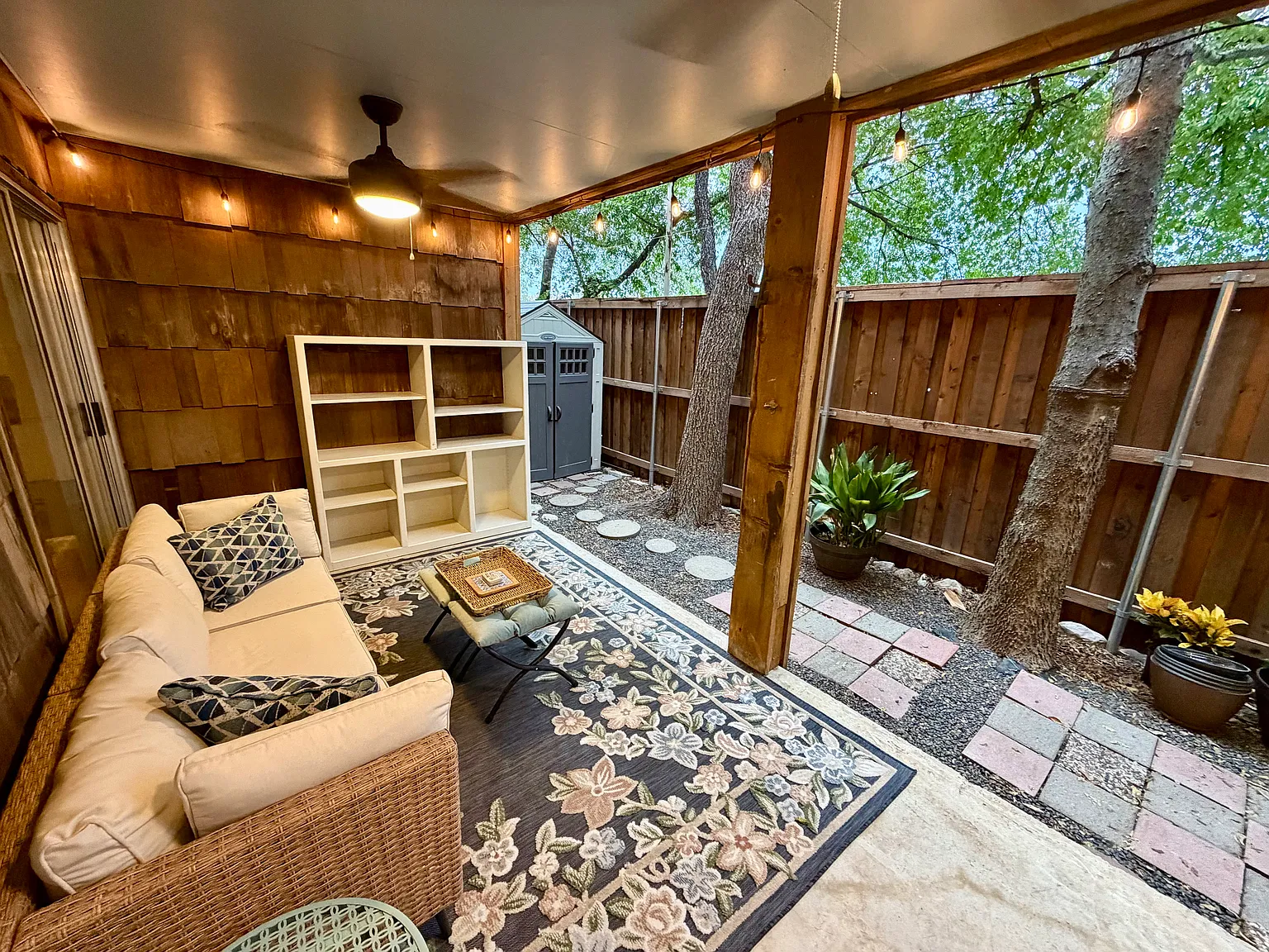 1214 Barton Hills Dr — Photo 4
