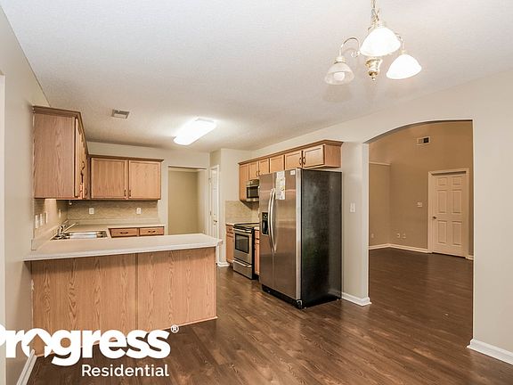 5th image of 5458 Hidden Meadows Dr