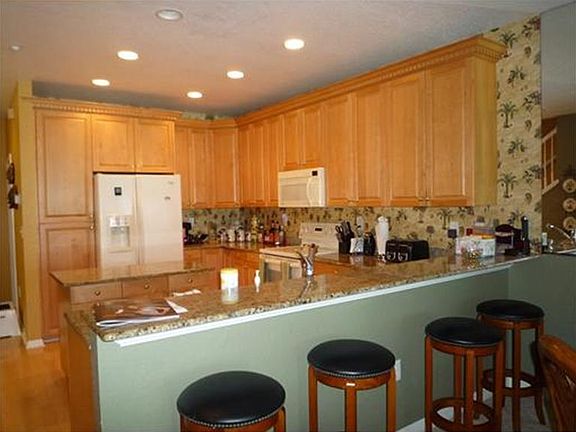 4th image of 19206 Gulf Blvd APT 105