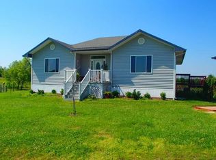 4752 Delaware Rd, Pomona, KS 66076