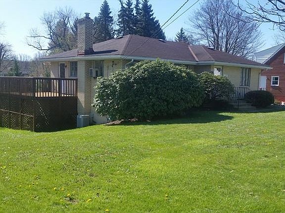 2nd image of 119 Elm Dr