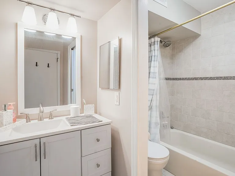 125 Stringham Rd #28 — Photo 13