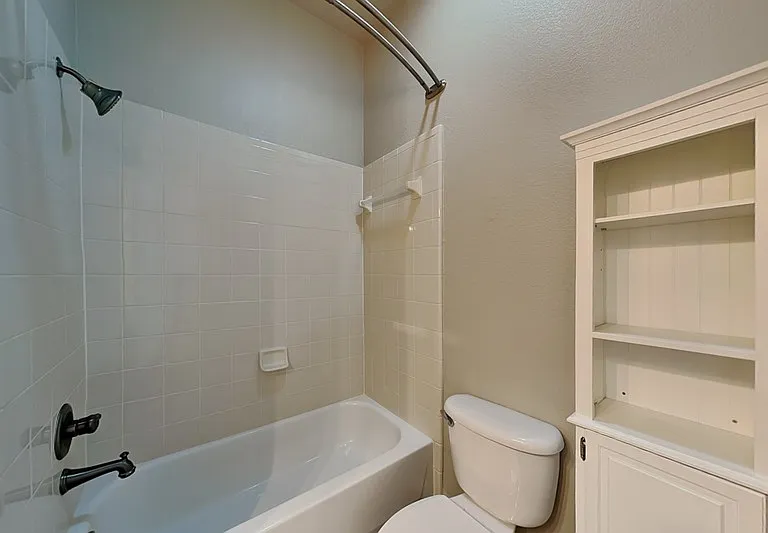 2120 Stone Creek Dr — Photo 14