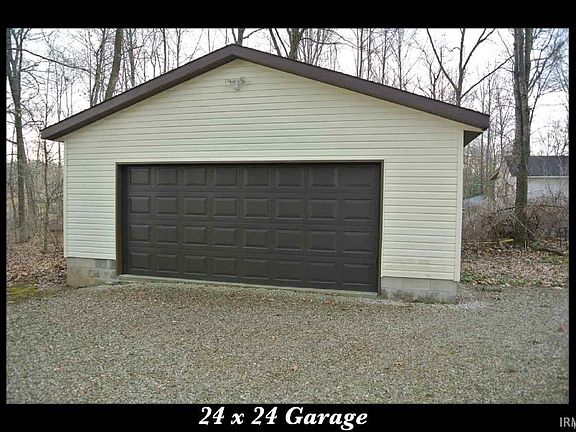 4th image of 1686 N Bruce Dr