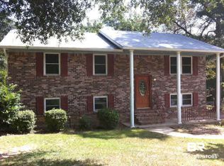903 Dogwood Ave, Daphne, AL 36526