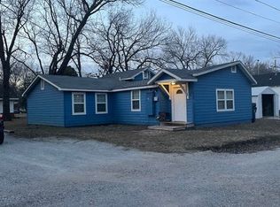 625 W Tahlequah Ave, Vinita, OK 74301